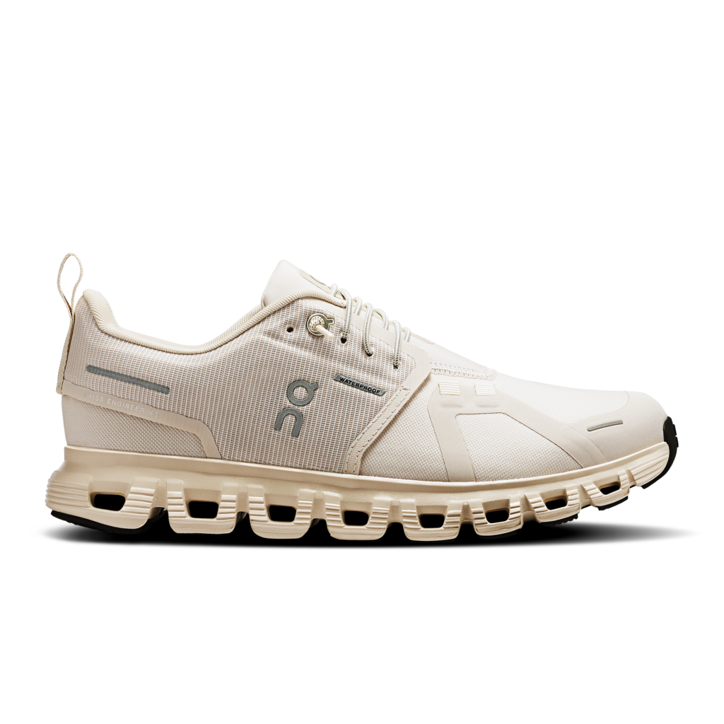 Giày Th? Thao Ch?y B? N? On Running Cloud 6 Waterproof Pearl Cream